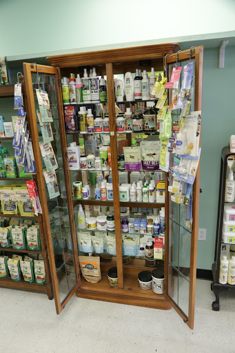 Pet Supply Store «Naturally Healthy Pet», reviews and photos, 1850 Thomasville Rd, Tallahassee, FL 32303, USA