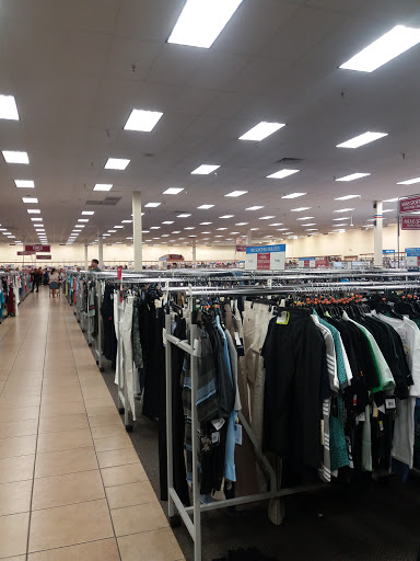 Clothing Store «Burlington Coat Factory», reviews and photos, 3702 E Hammer Ln, Stockton, CA 95212, USA