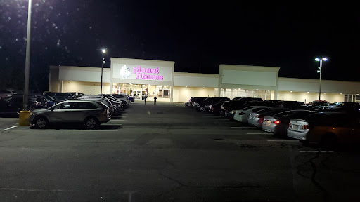 Gym «Planet Fitness», reviews and photos, 510 Parker St, Springfield, MA 01129, USA