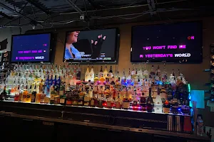 Spotlight Karaoke: Midtown image