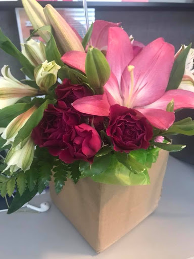Florist «Expressions Flowers And Gifts», reviews and photos, 420 Merchants Rd, Rochester, NY 14609, USA