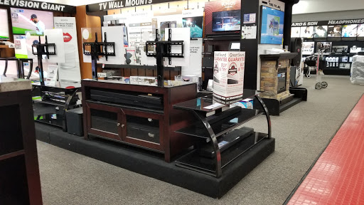 Appliance Store «P.C. Richard & Son», reviews and photos, 307 Sunrise Hwy, Rockville Centre, NY 11570, USA