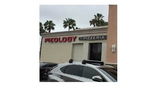 Pieology Pizzeria 90815