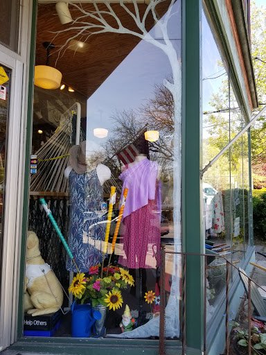 Stores and Shopping «Kelloggs & Lawrence», reviews and photos, 26 Parkway, Katonah, NY 10536, USA