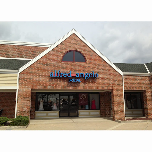 Bridal Shop «Alfred Angelo Bridal», reviews and photos, 5092 Jonestown Rd, Harrisburg, PA 17112, USA