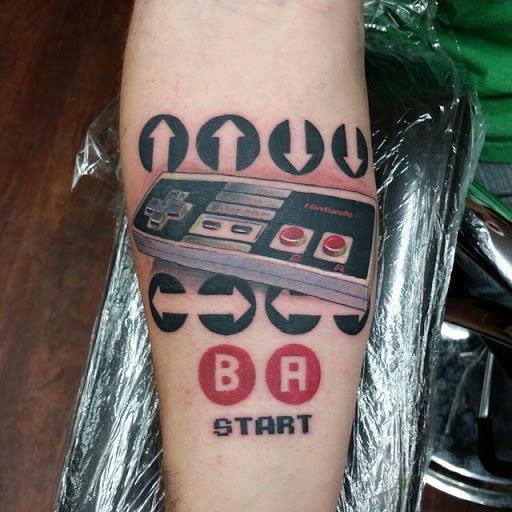 Tattoo Shop «Boundless Tattoo Company», reviews and photos, 16030 S Lincoln Hwy #106, Plainfield, IL 60586, USA