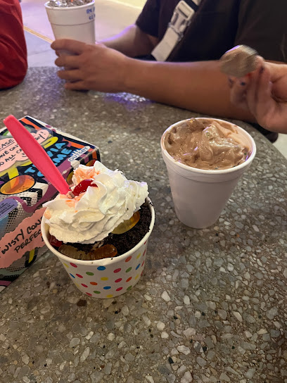 Twisty Cone Ice Cream & Cakes