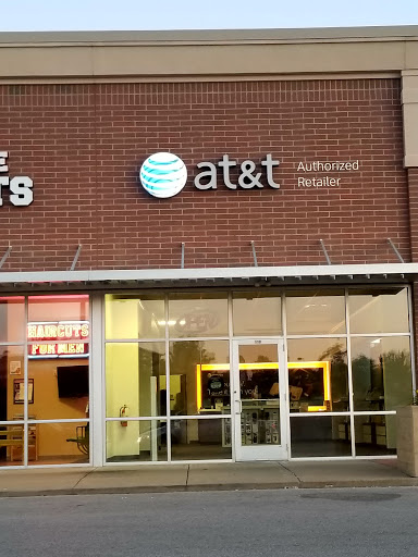 Cell Phone Store «AT&T Authorized Retailer», reviews and photos, 625 Chestnut Dr #110, Walton, KY 41094, USA