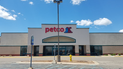 Pet Supply Store «Petco Animal Supplies», reviews and photos, 5239 Harvey St, Norton Shores, MI 49444, USA