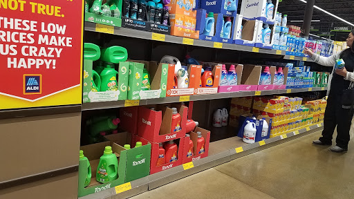 Supermarket «ALDI», reviews and photos, 424 E Pioneer Pkwy, Grand Prairie, TX 75051, USA