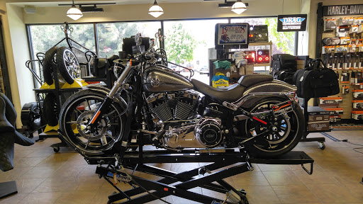 Harley-Davidson Dealer «Harley-Davidson of Danbury», reviews and photos, 51 Federal Rd, Danbury, CT 06810, USA