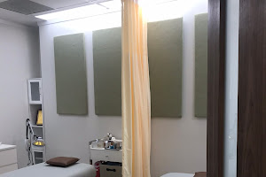 George Hwang Acupuncture Clinic
