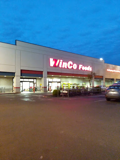 Supermarket «WinCo Foods», reviews and photos, 1920 Olympic St, Springfield, OR 97477, USA