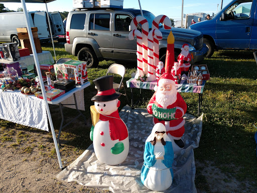 Flea Market «Armada Flea Market», reviews and photos, 25381 Armada Ridge Rd, Richmond, MI 48062, USA