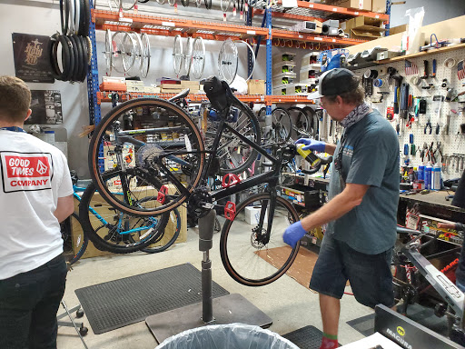 Bicycle Store «Sun & Ski», reviews and photos, 303 Memorial City Mall #326, Houston, TX 77024, USA