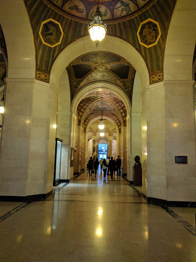 Shopping Mall «Los Angeles Mall», reviews and photos, 201 N Los Angeles St, Los Angeles, CA 90012, USA