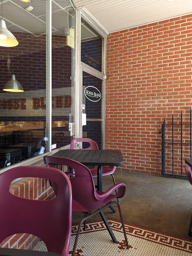 Cafe «House Blend», reviews and photos, 124 N Main St, Dickson, TN 37055, USA