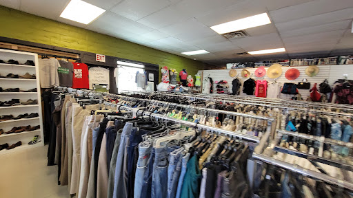 Thrift Store «House of Bargains Thrift Store», reviews and photos, 4000 W Sahara Ave, Las Vegas, NV 89102, USA