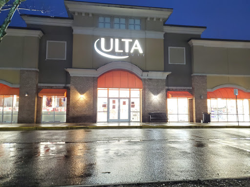 Shopping Mall «Landstown Commons Shopping Center», reviews and photos, 3334 Princess Anne Rd, Virginia Beach, VA 23456, USA