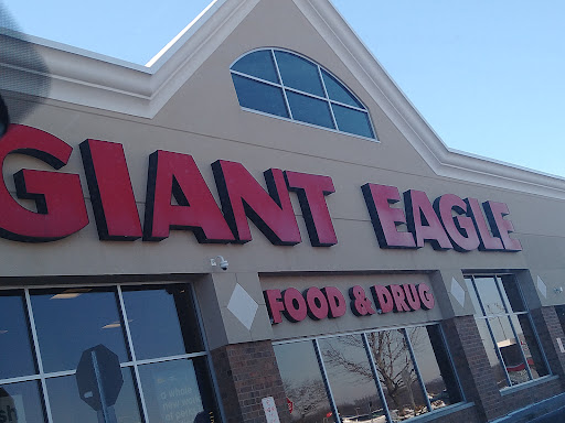 Supermarket «Giant Eagle Supermarket», reviews and photos, 230 Howe Ave, Cuyahoga Falls, OH 44221, USA