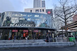 Centre Commercial Beaugrenelle image