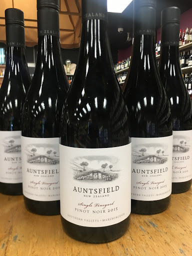 Liquor Store «Passion Vines Wine Bar», reviews and photos, 265 New Rd, Somers Point, NJ 08244, USA