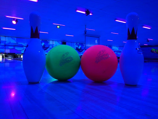 Bowling Alley «Apple Valley Bowl», reviews and photos, 1304 S Main St, Plantsville, CT 06479, USA