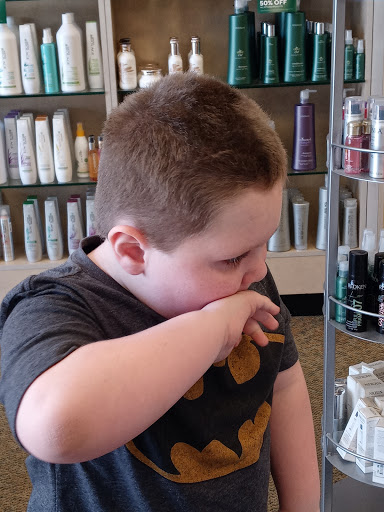 Hair Salon «BoRics Hair Care», reviews and photos, 3447 Valley Plaza Pkwy, Fort Mitchell, KY 41017, USA