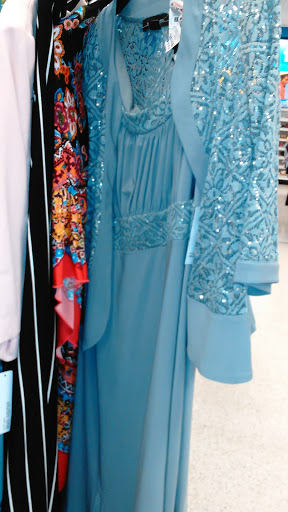 Clothing Store «Ross Dress for Less», reviews and photos, 1001 S Interstate 35 East Service Rd, DeSoto, TX 75115, USA