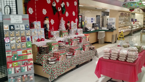 Grocery Store «Stop & Shop», reviews and photos, 90 Pleasant Valley St, Methuen, MA 01844, USA