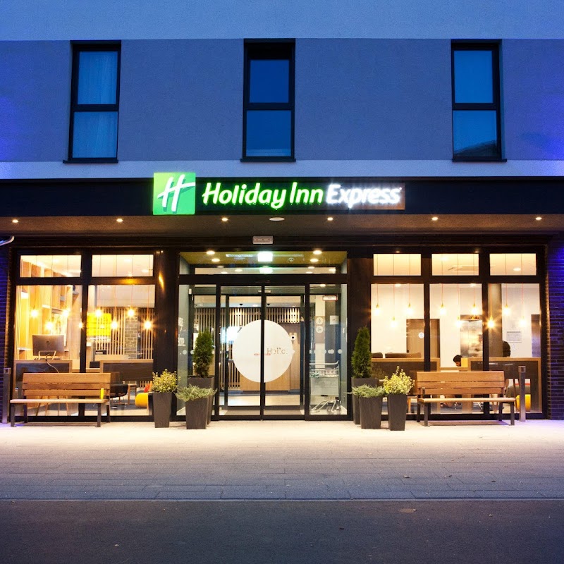 Holiday Inn Express Frankfurt Airport - Raunheim, ein IHG Hotel