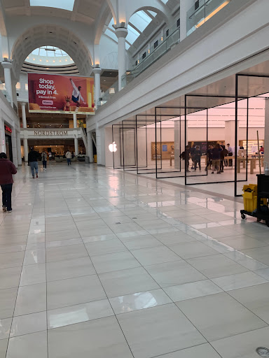 Computer Store «Apple Menlo Park», reviews and photos, 55 Parsonage Rd, Edison, NJ 08837, USA