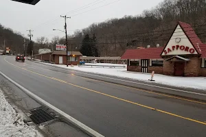 Pittsburgh Motel image