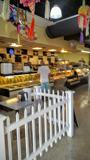 Grocery Store «Bravo Supermarkets», reviews and photos, 2668 Tamiami Trail E, Naples, FL 34112, USA