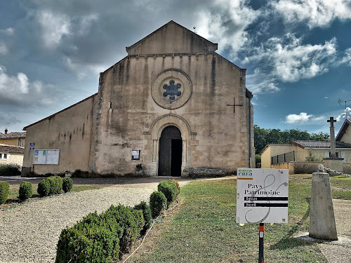 Église catholique Église Saint-Crespin et Saint-Crespinien Tercé