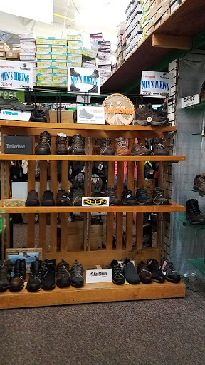 Shoe Store «Heel & Sole Shoes», reviews and photos, 708 Mangrove Ave, Chico, CA 95926, USA