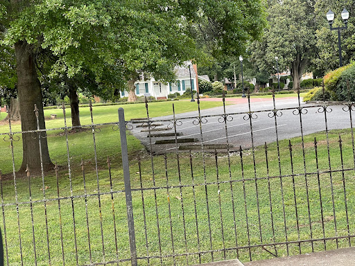 Historical Landmark «Helen Keller Birth Place», reviews and photos, 300 N Commons St W, Tuscumbia, AL 35674, USA