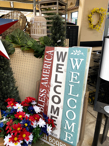 Garden Center «Stauffers of Kissel Hill Home & Garden Store», reviews and photos, 4450 Lincoln Hwy, York, PA 17406, USA