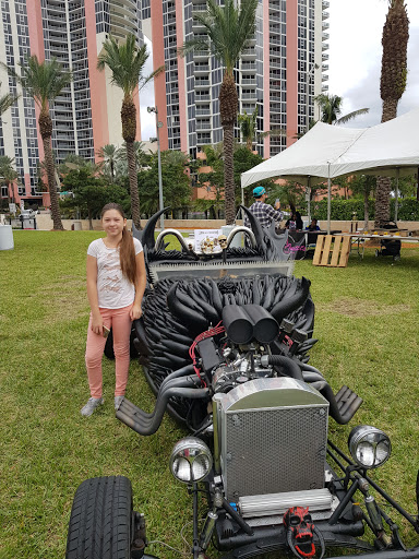 Park «Heritage Park», reviews and photos, 19200 Collins Ave, Sunny Isles Beach, FL 33160, USA