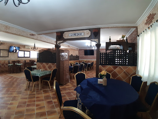 Mesón Club Social El Encinar del Alberche en Villa del Prado