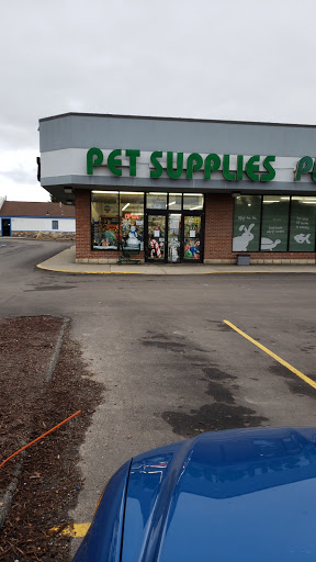 Pet Supply Store «Pet Supplies Plus», reviews and photos, 5348 Dixie Hwy, Waterford Twp, MI 48329, USA