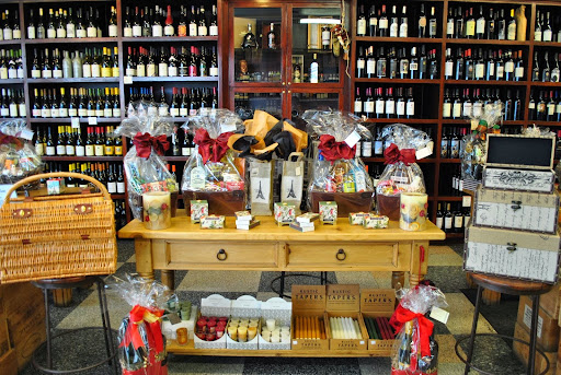 Wine Store «Almor Wine & Spirits», reviews and photos, 7855 Sunset Blvd, Los Angeles, CA 90046, USA