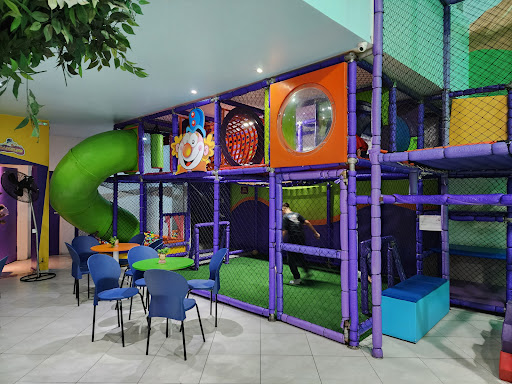 Logo da empresa - FantastiKids