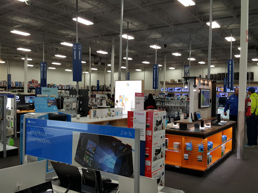 Electronics Store «Best Buy», reviews and photos, 16221 Ford Rd, Dearborn, MI 48126, USA