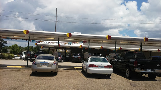 Sonic Drive-In, 1801 S Sherwood Forest Blvd, Baton Rouge, LA 70816, USA, 