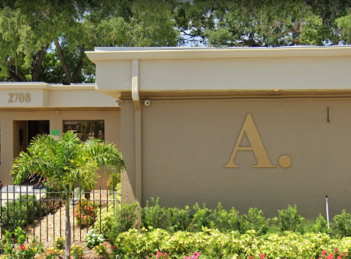 2708 E Dr M.L.K. Jr Blvd, Tampa, FL 33610, USA