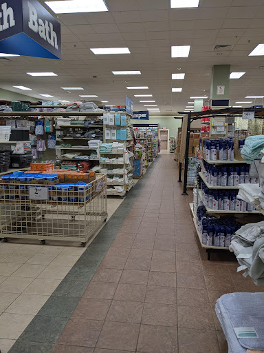 Home Goods Store «Christmas Tree Shops», reviews and photos, 340 Patriot Pl, Foxborough, MA 02035, USA