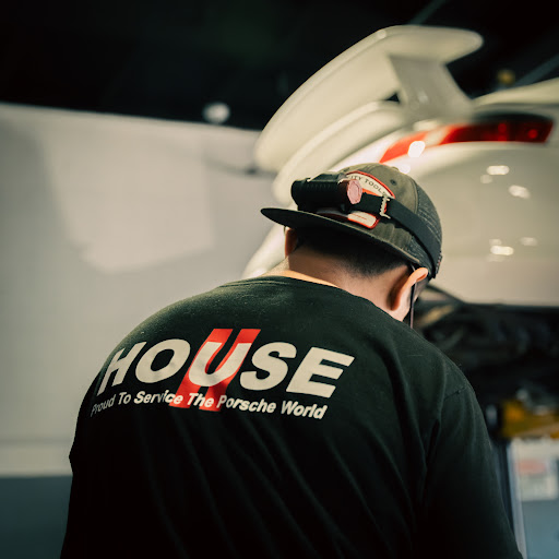 HOUSE Automotive image