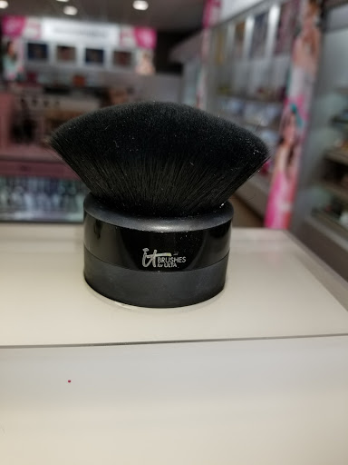 Hair Salon «Ulta Beauty», reviews and photos, 245 Bricktown Way, Staten Island, NY 10309, USA