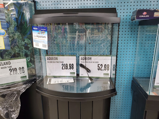 Pet Supply Store «Pet Supplies Plus», reviews and photos, 5708 State St, Saginaw, MI 48603, USA